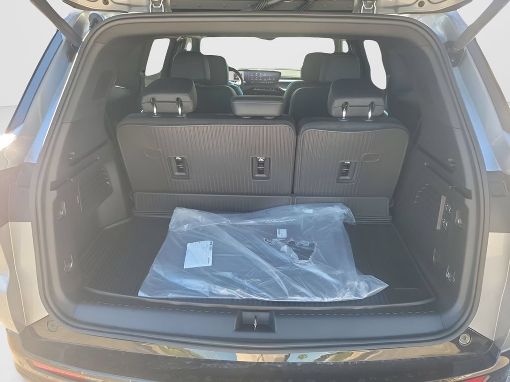 New 2026 Buick Enclave Sport Touring w/ Super Cruise Package FWD image 22