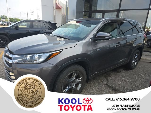 Used 2017 Toyota Highlander Limited Platinum