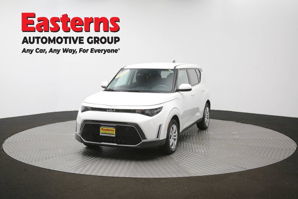 Used 2023 Kia Soul LX FWD image 55