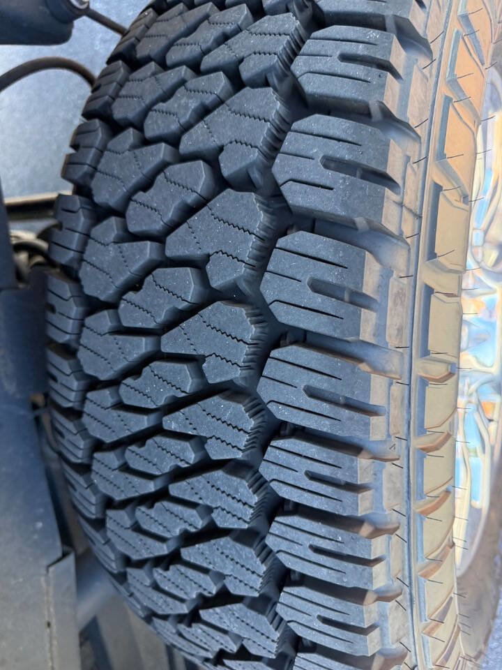 Used 2020 RAM 2500 Limited image 28