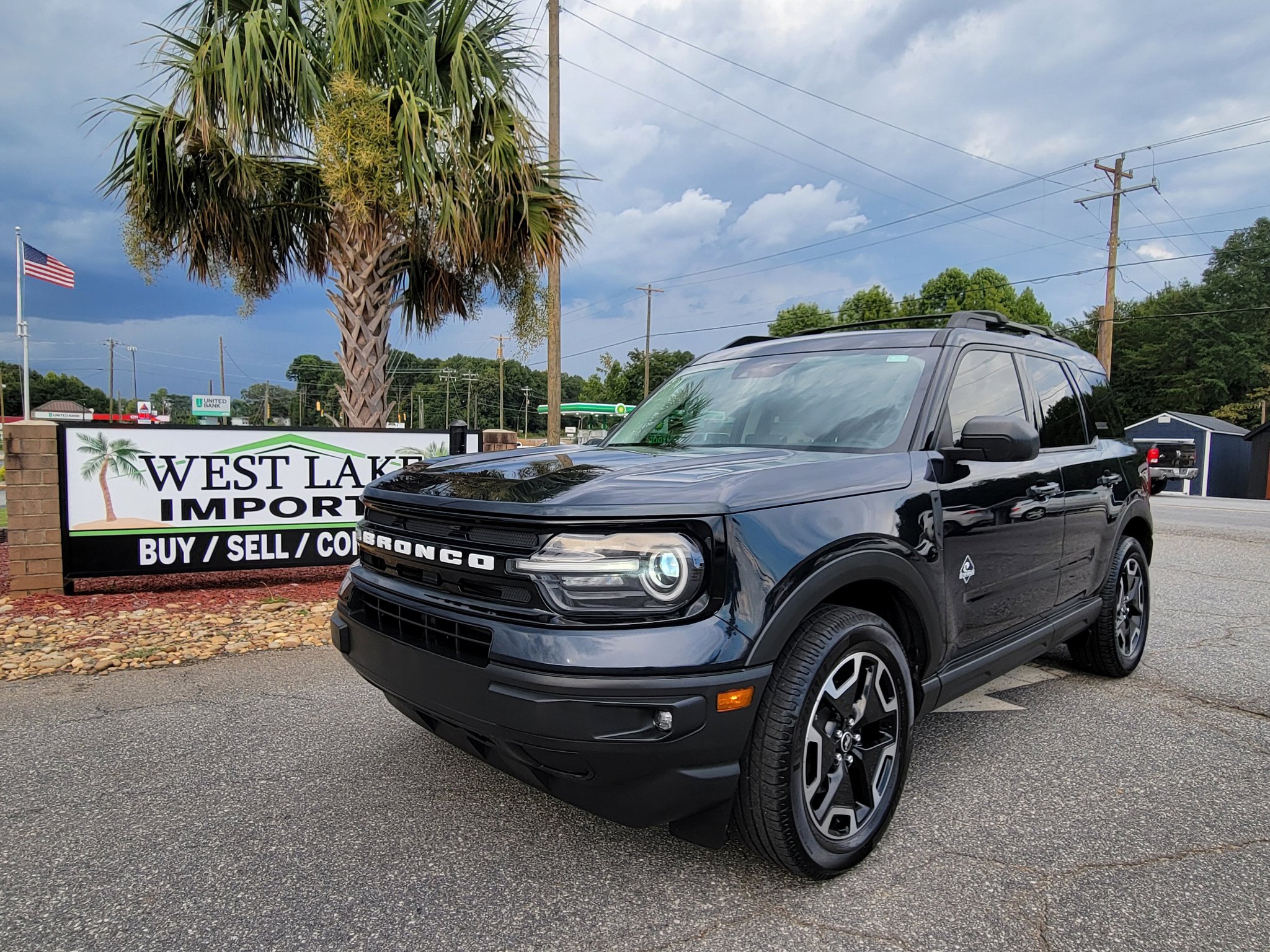 Used 2021 Ford Bronco Sport Outer Banks w/ Outer Banks Package (96D) video 1