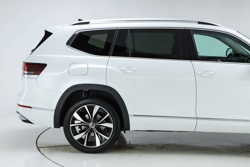 New 2026 Volkswagen Atlas SEL Premium R-Line AWD/4WD image 11