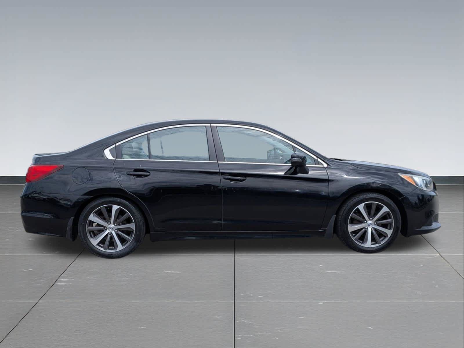 Used 2015 Subaru Legacy 2.5i Limited AWD/4WD image 6