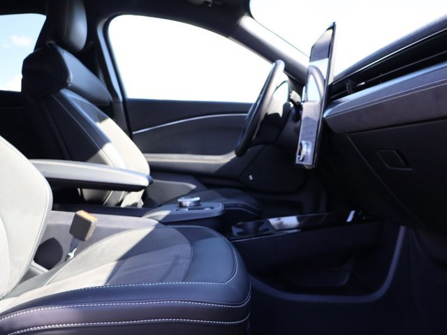 Used 2024 Ford Mustang Mach-E GT image 27