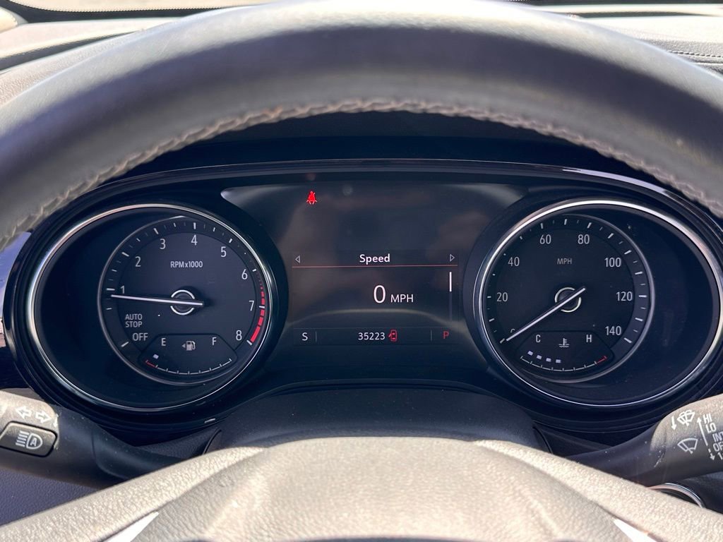 Used 2023 Buick Encore GX Select image 24