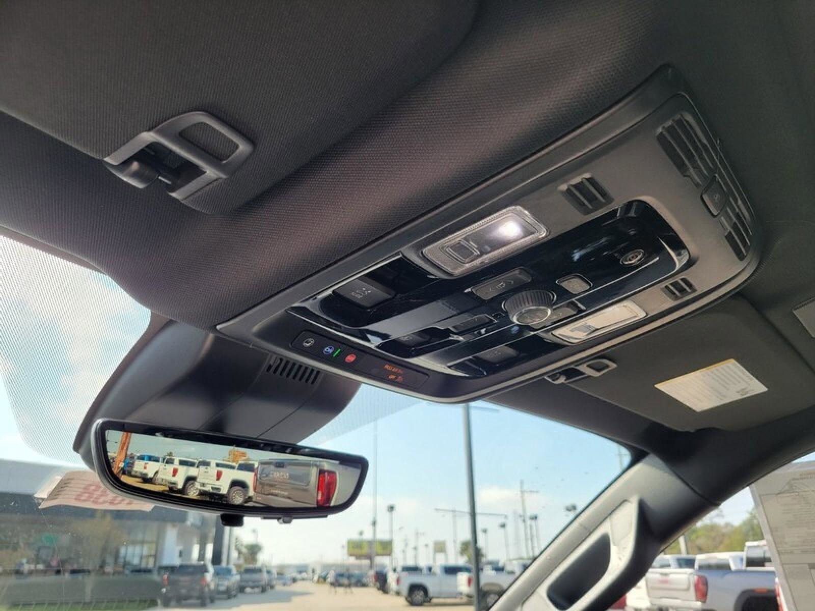 New 2026 GMC Yukon XL Denali image 24