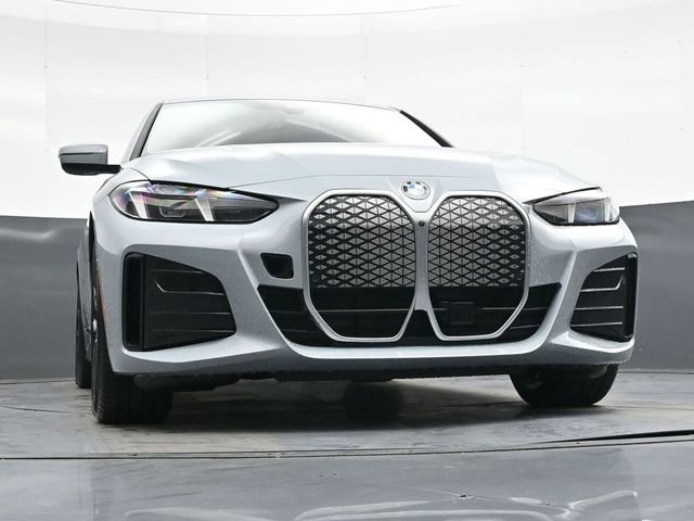 New 2026 BMW i4 xDrive40i w/ M Sport Package AWD/4WD image 40
