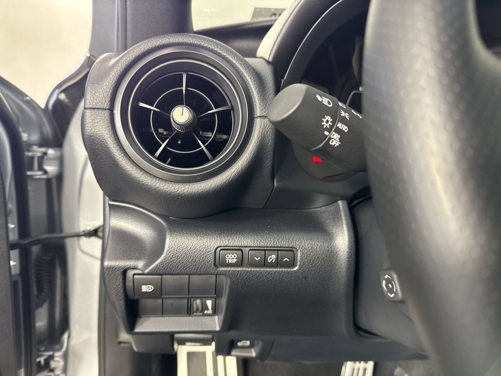 Used 2025 Lexus IS 350 F Sport w/ Accessory Package 2 AWD/4WD image 15
