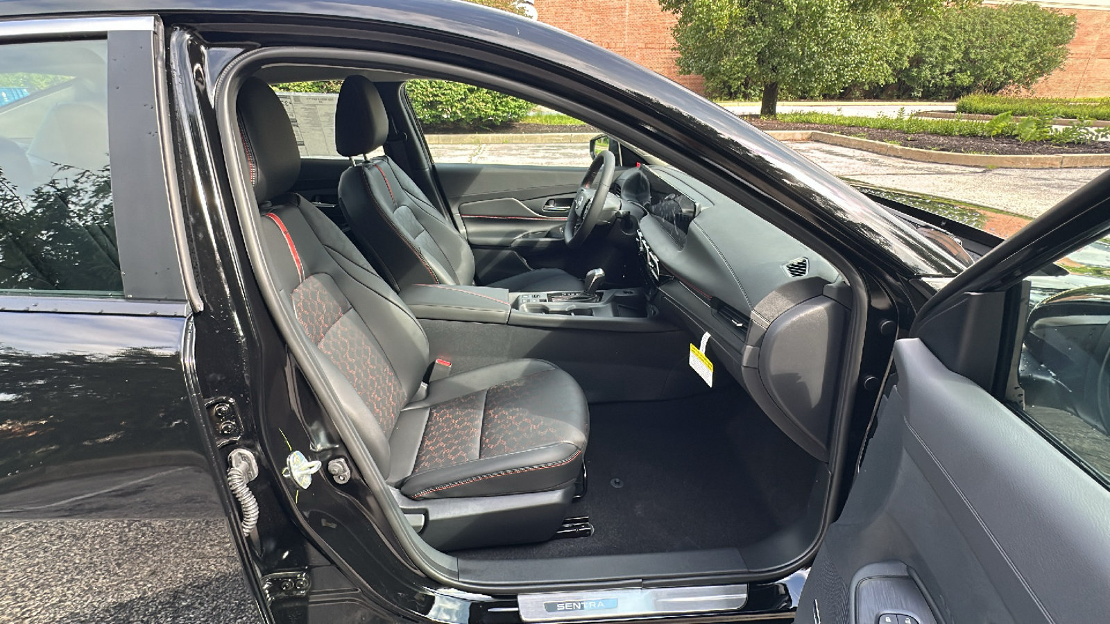 New 2026 Nissan Sentra SR w/ SR Premium Package FWD image 8