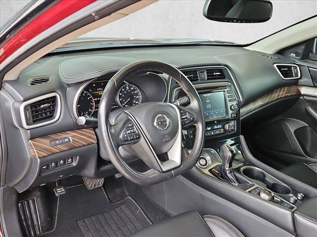 Used 2017 Nissan Maxima Platinum FWD image 9