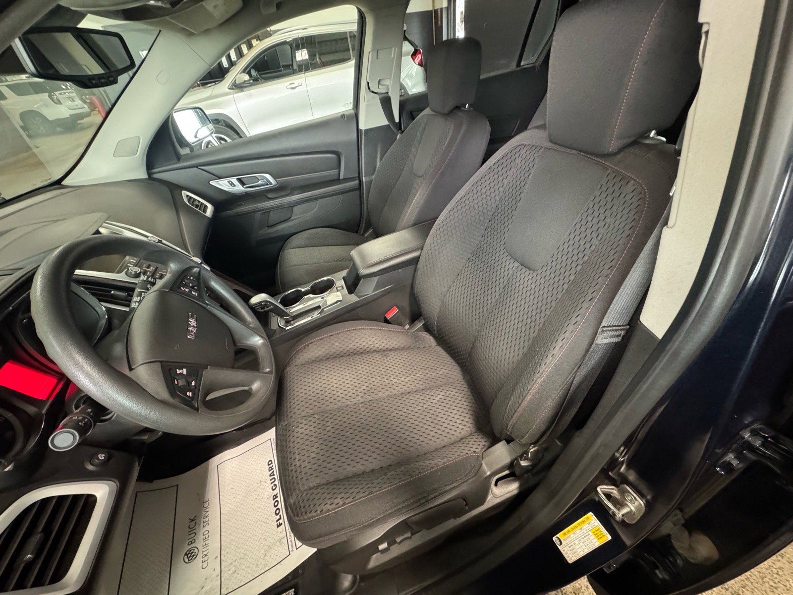 Used 2015 GMC Terrain SLE image 16