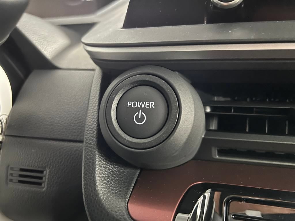 New 2026 Toyota Prius Plug-In Hybrid FWD image 23