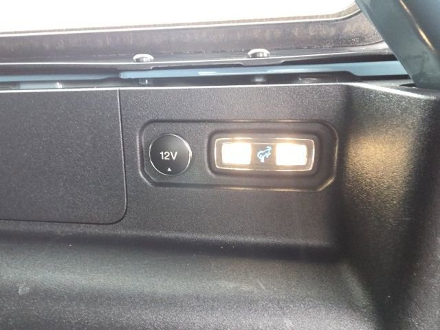 Used 2023 Ford Bronco Everglades image 11