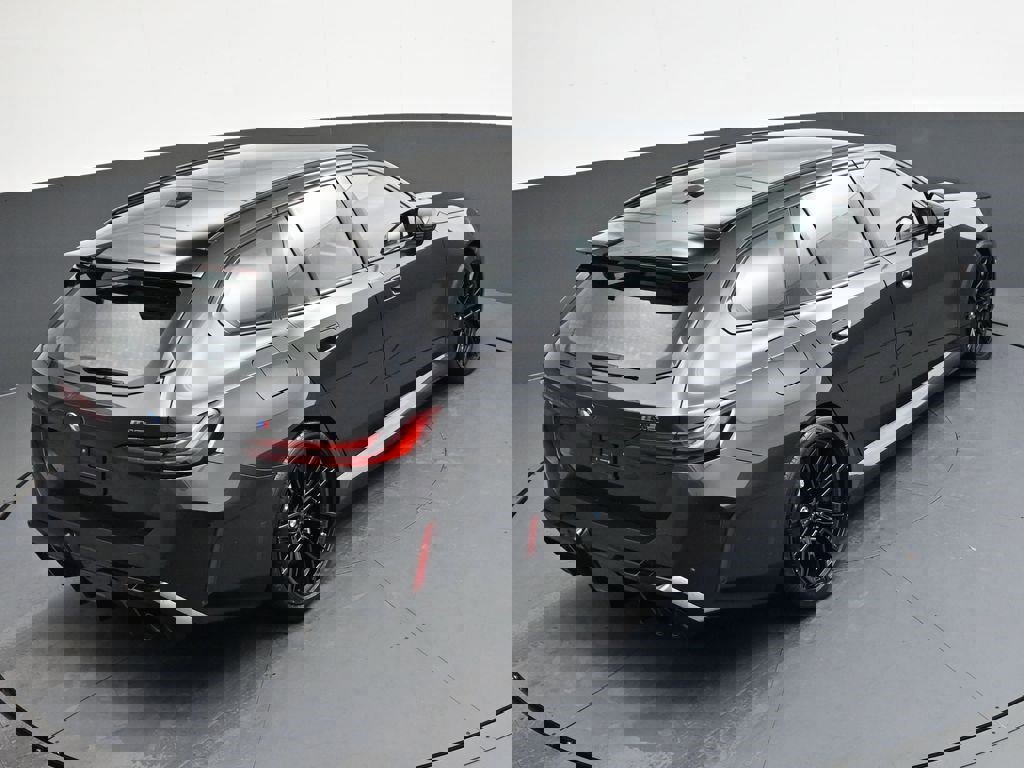 Used 2026 BMW M5 Touring image 22