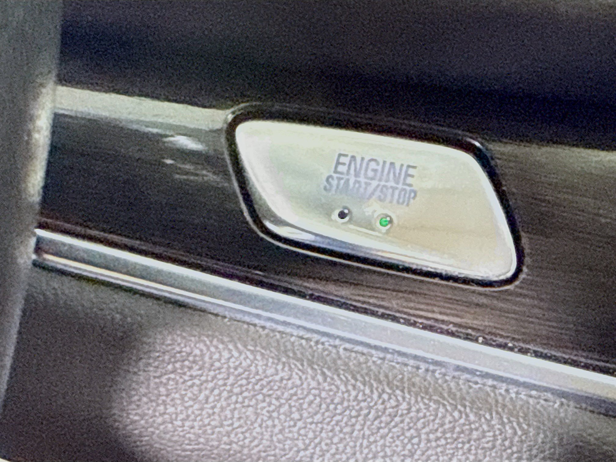 Used 2023 Buick Enclave Essence w/ Experience Buick Package FWD image 21