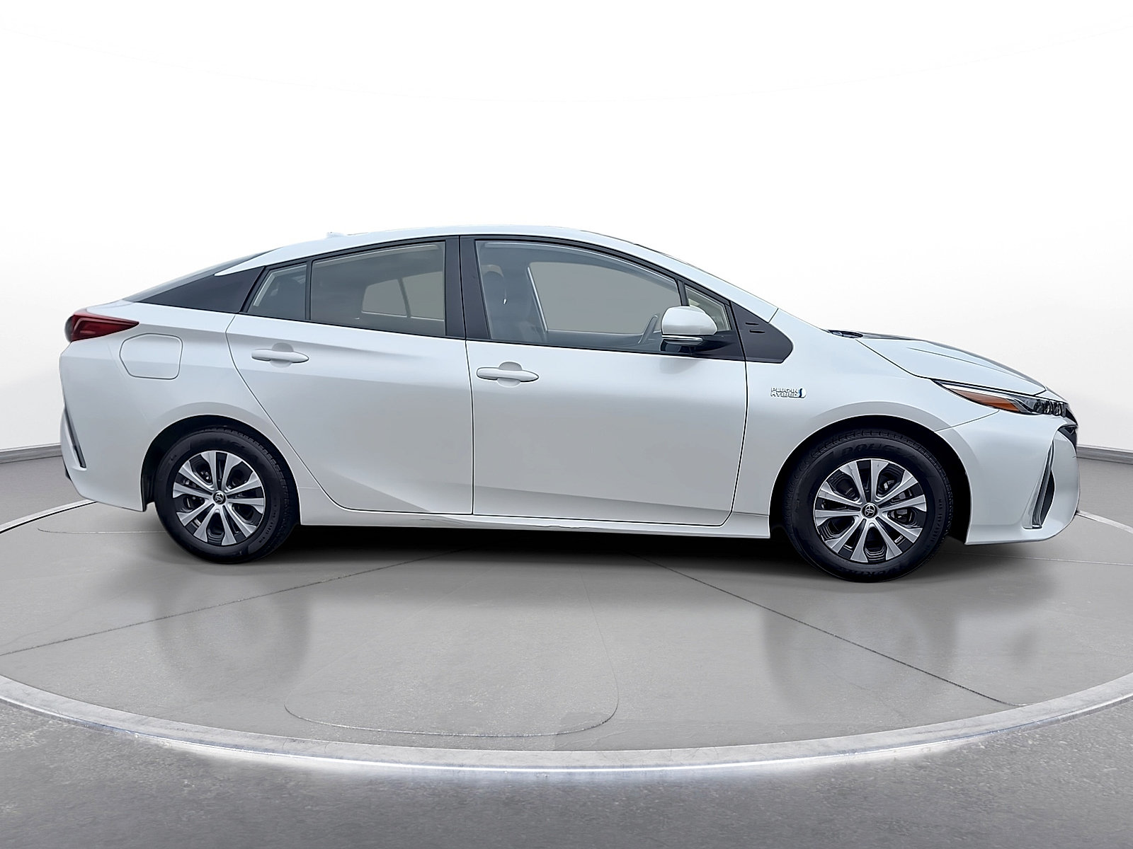 Used 2021 Toyota Prius Prime LE FWD image 9
