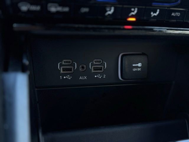 Certified 2024 Jeep Grand Cherokee Limited image 35