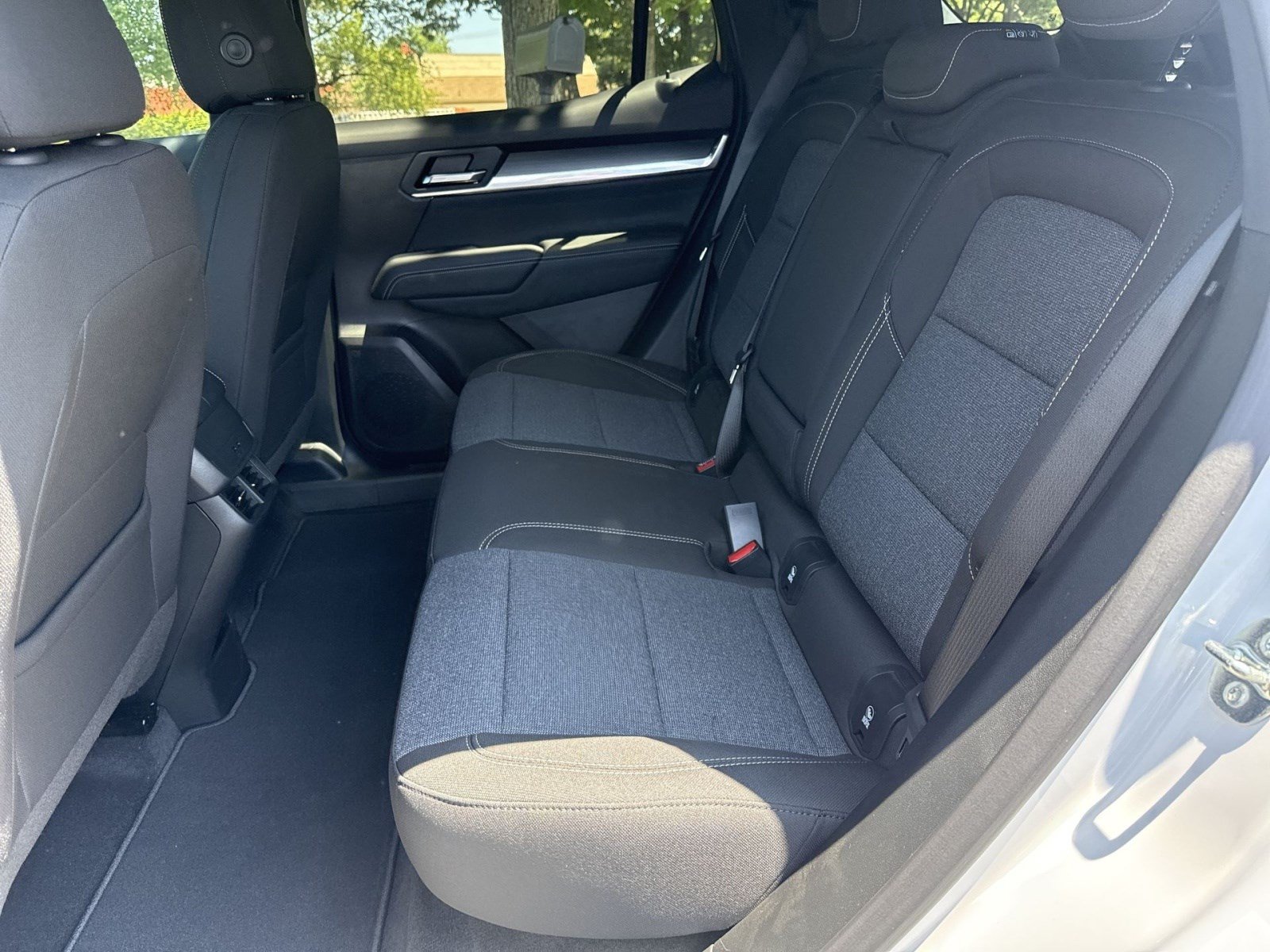 New 2027 GMC Terrain Elevation FWD image 19