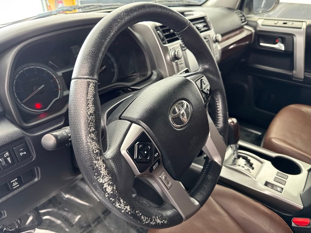 Used 2016 Toyota 4Runner Limited AWD/4WD image 9