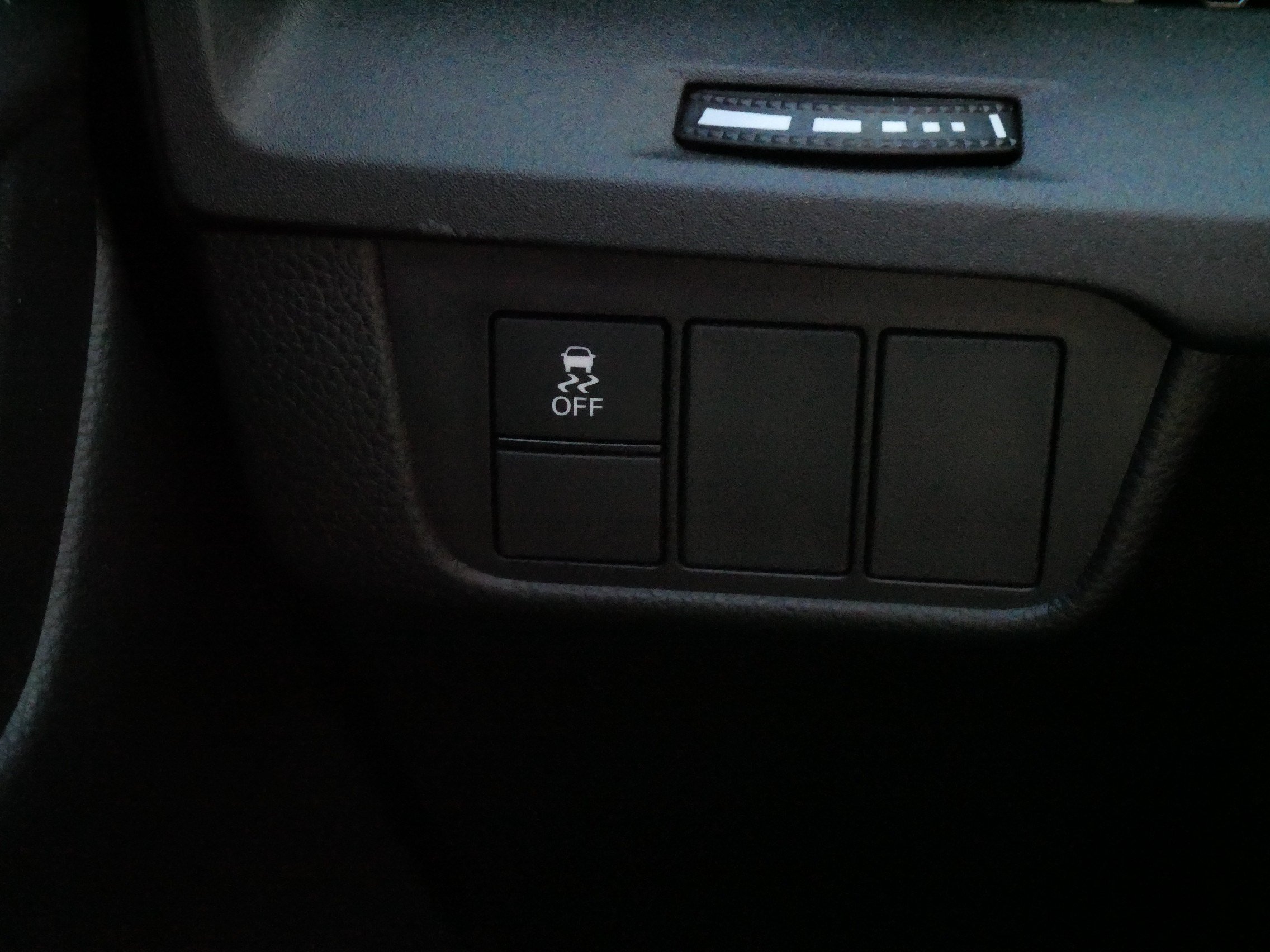 Used 2025 Honda CR-V LX image 27