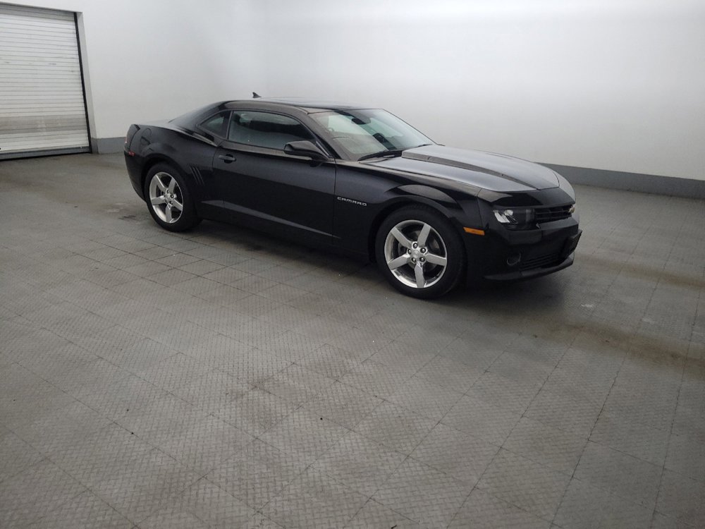 Used 2015 Chevrolet Camaro LT w/ 1LT Preferred Package RWD image 11