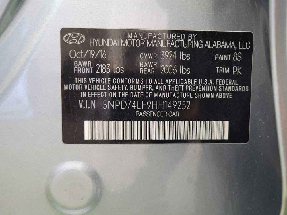 Used 2017 Hyundai Elantra SE image 33