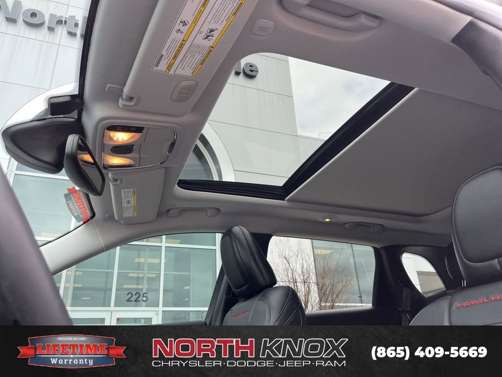 Used 2022 Jeep Cherokee Trailhawk w/ Sun, Sound & Nav Group image 12