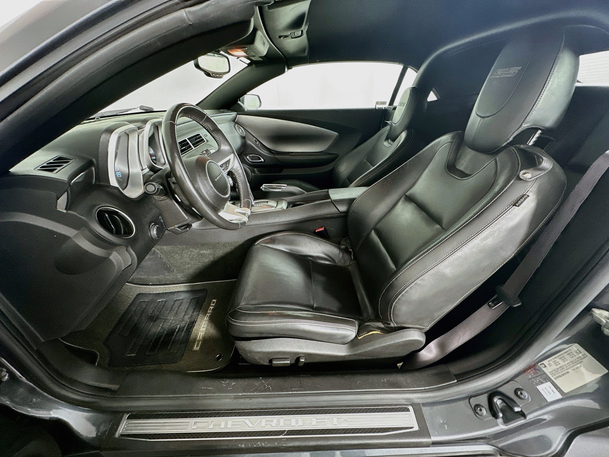 Used 2011 Chevrolet Camaro SS w/ RS Package RWD image 13