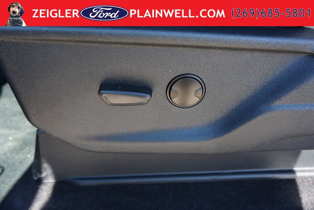Used 2025 Ford F150 XLT w/ Equipment Group 301A Standard AWD/4WD image 17