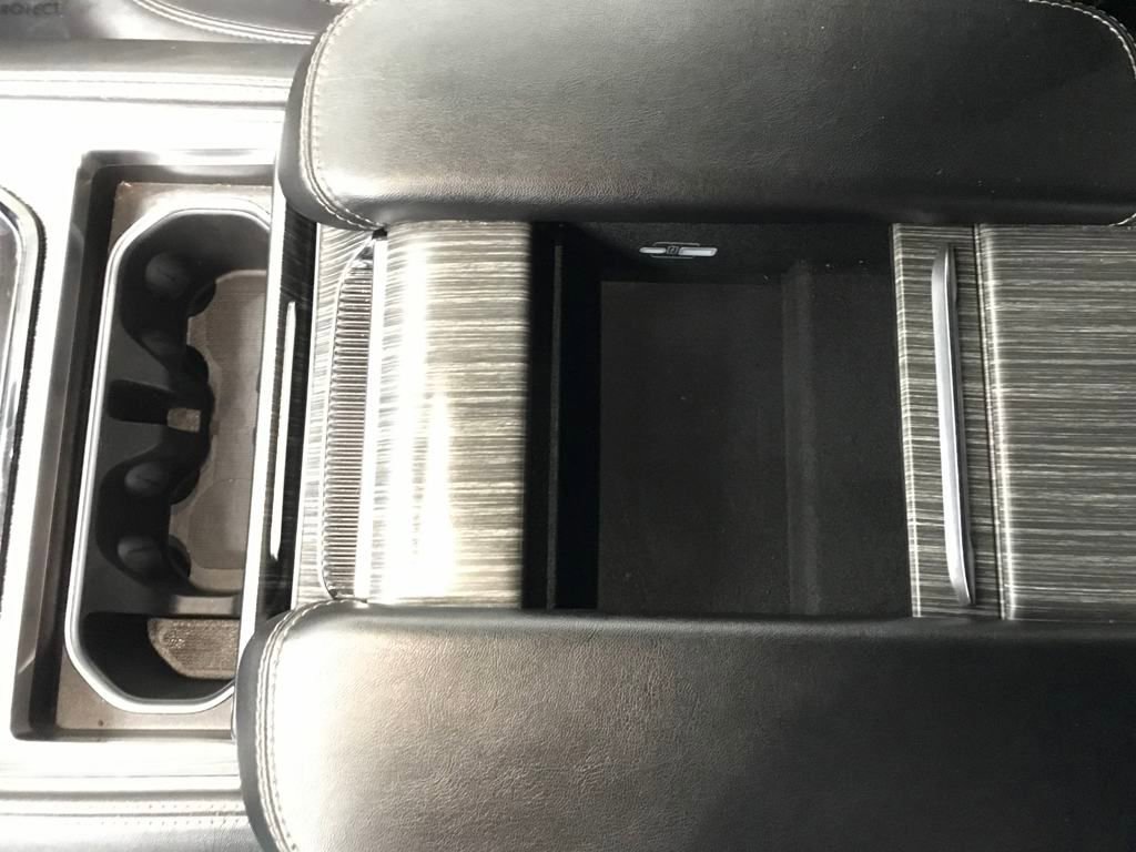 Used 2024 Jeep Wagoneer L Series II w/ Flexible Seating Group image 24