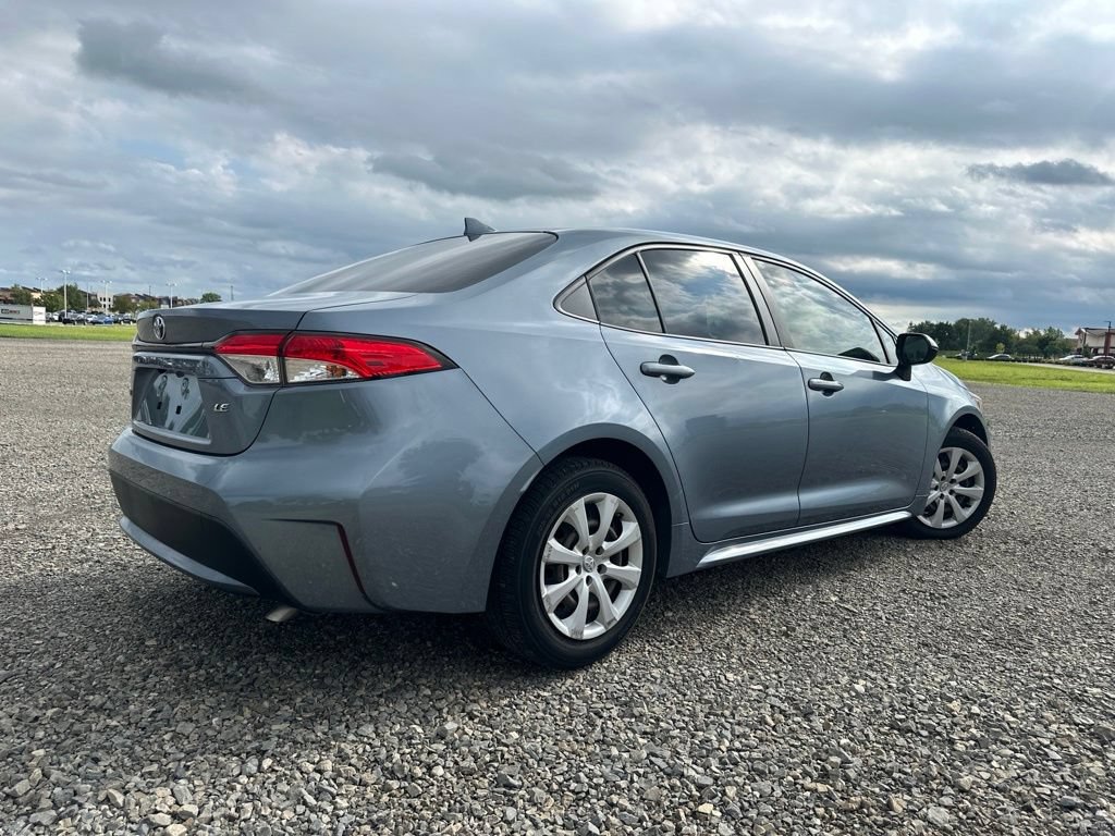 Used 2020 Toyota Corolla LE FWD image 10