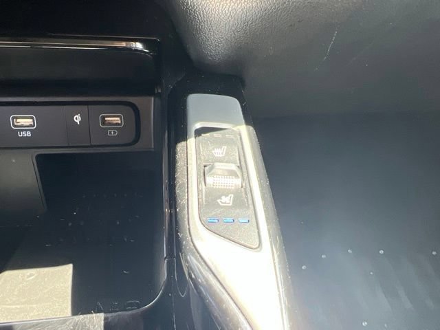 Certified 2022 Kia Sorento SX Prestige AWD/4WD image 24