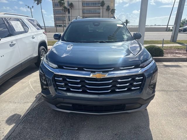 Used 2026 Chevrolet Equinox LT w/ Convenience Package II AWD/4WD image 2