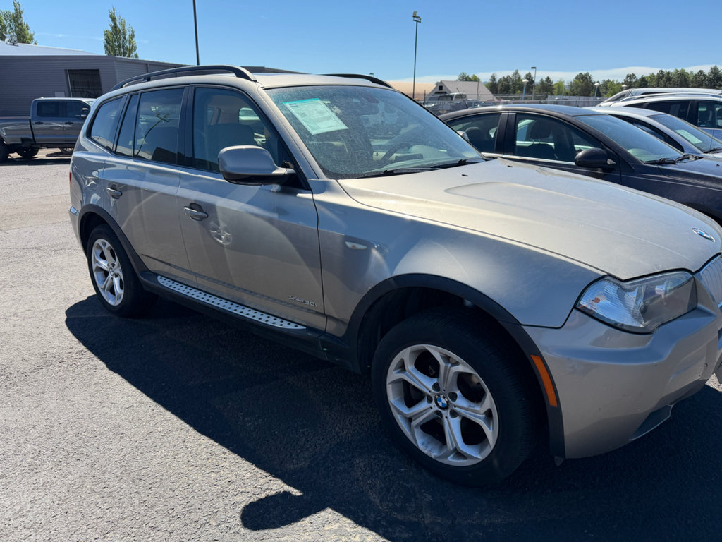 Used 2010 BMW X3 xDrive30i AWD/4WD image 2