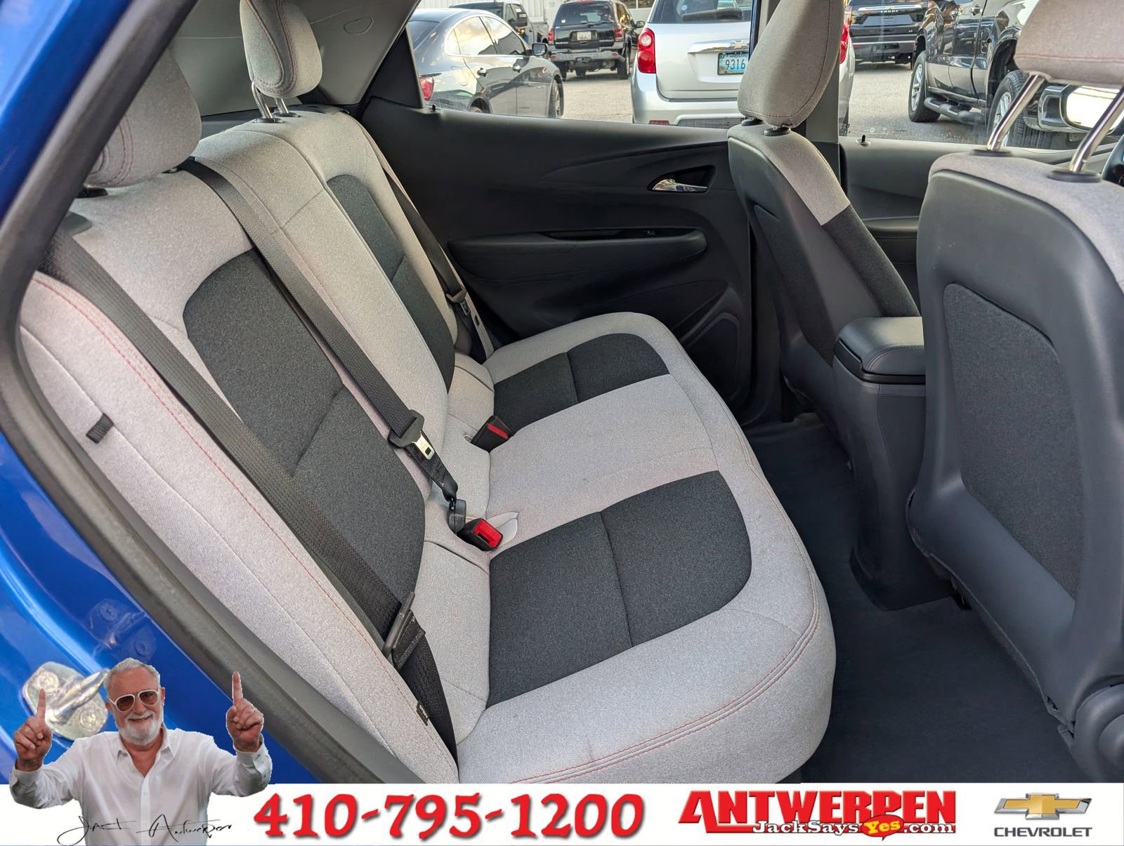 Used 2018 Chevrolet Bolt LT image 12