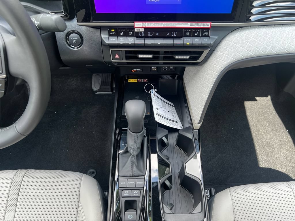 New 2026 Toyota Camry XLE w/ Premium Package AWD/4WD image 15
