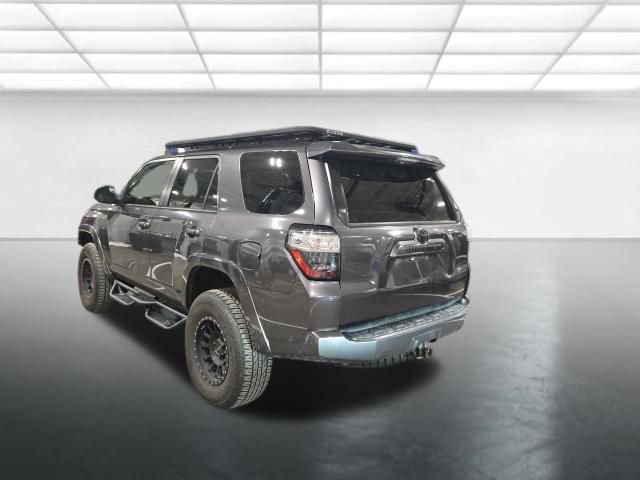 Used 2018 Toyota 4Runner SR5 image 6