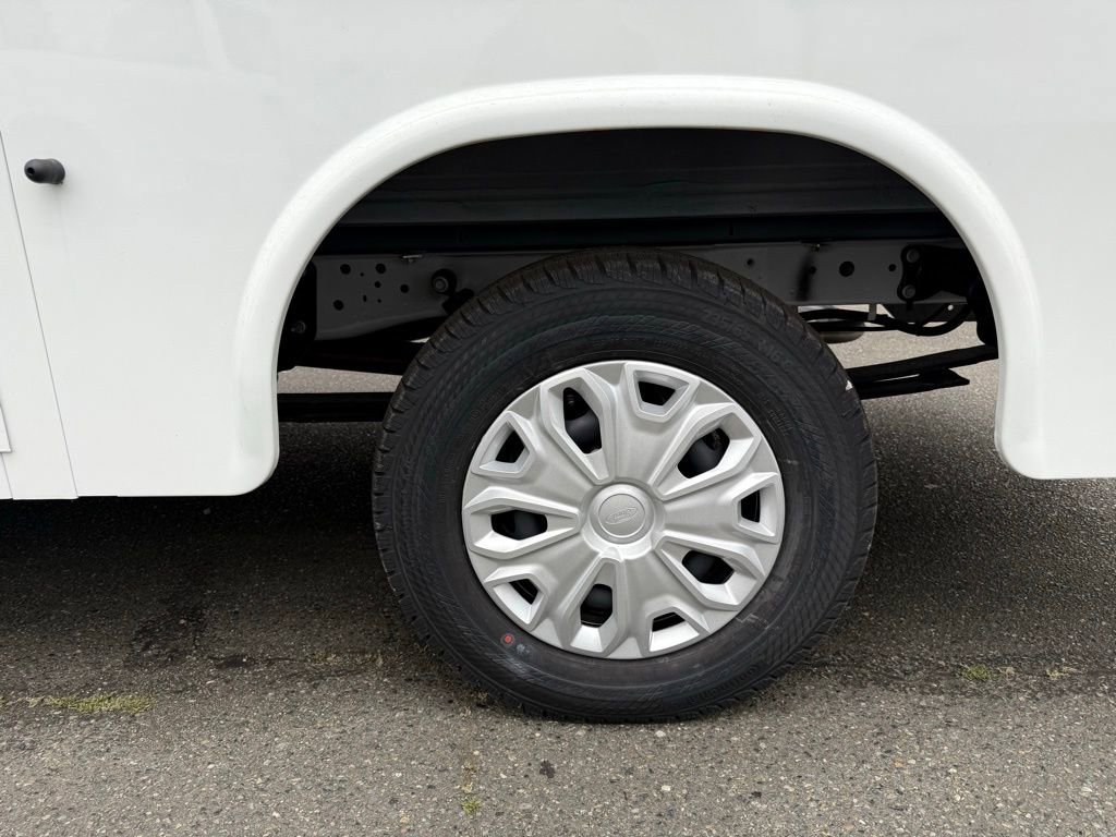 New 2024 Ford Transit 350 w/ Interior Upgrade Package image 17