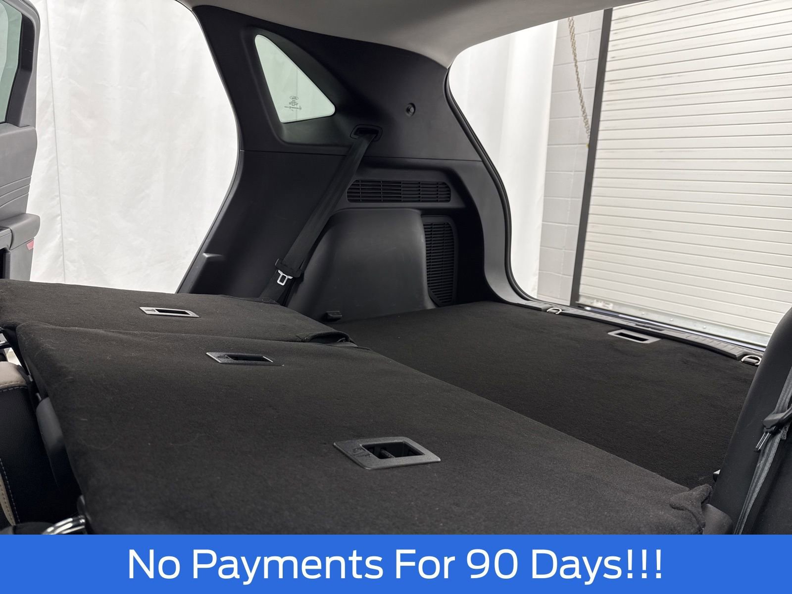 Certified 2022 Ford Escape Titanium w/ Class II Trailer Tow Package image 41