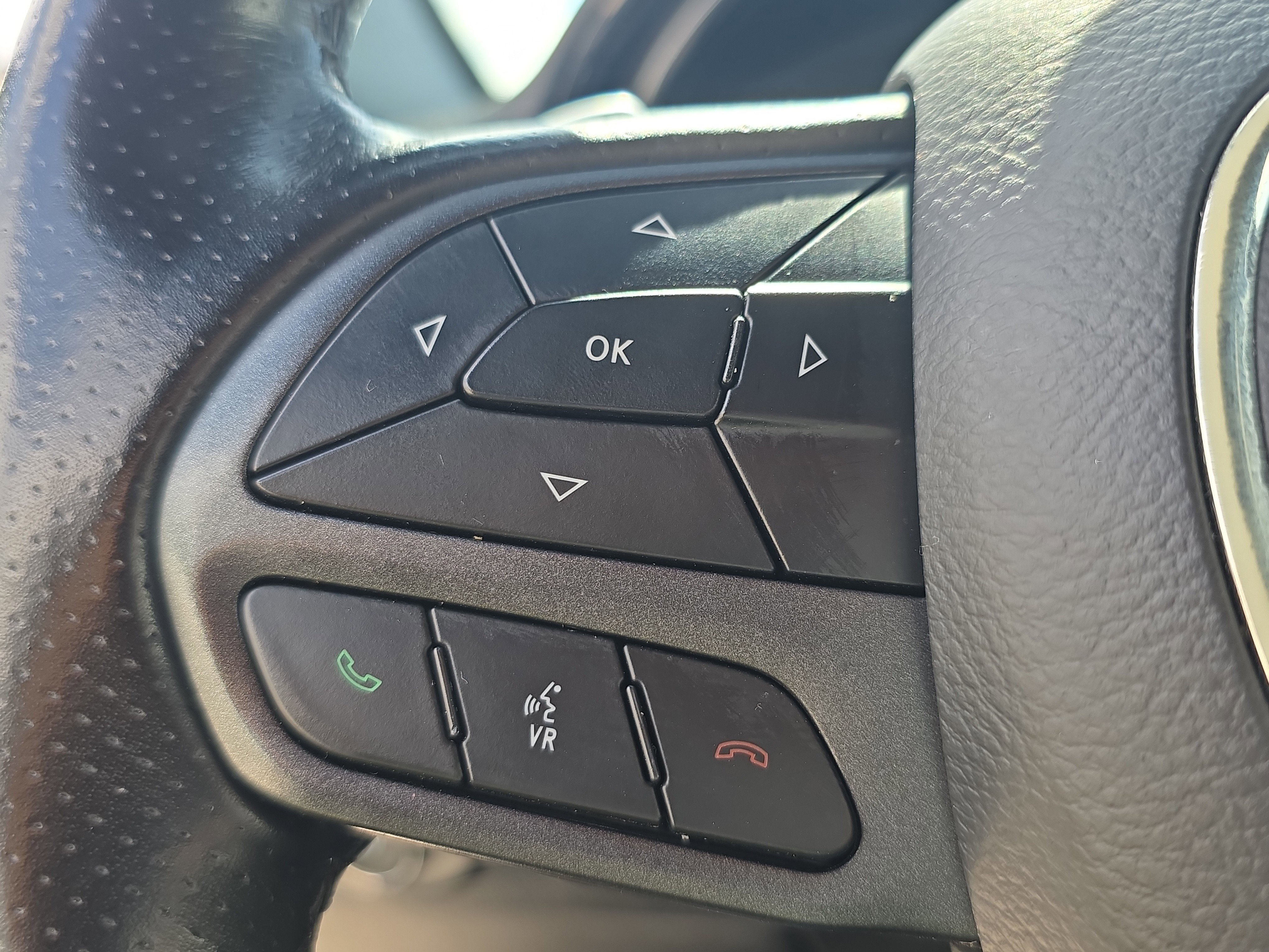 Used 2022 Dodge Durango R/T RWD image 28