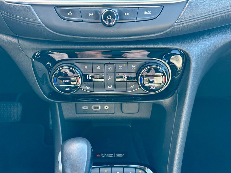 Used 2021 Buick Encore GX Essence w/ Advanced Technology Package image 21