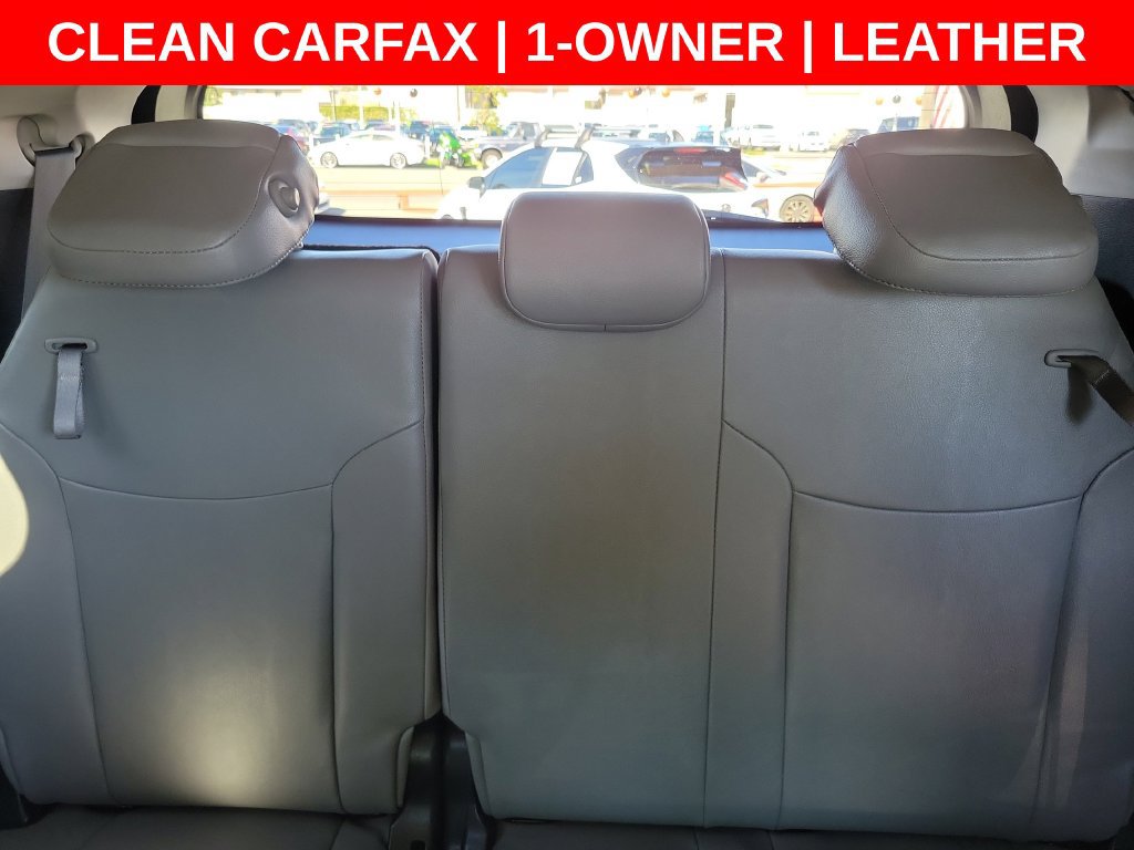 Used 2025 Toyota Sienna XLE FWD image 16