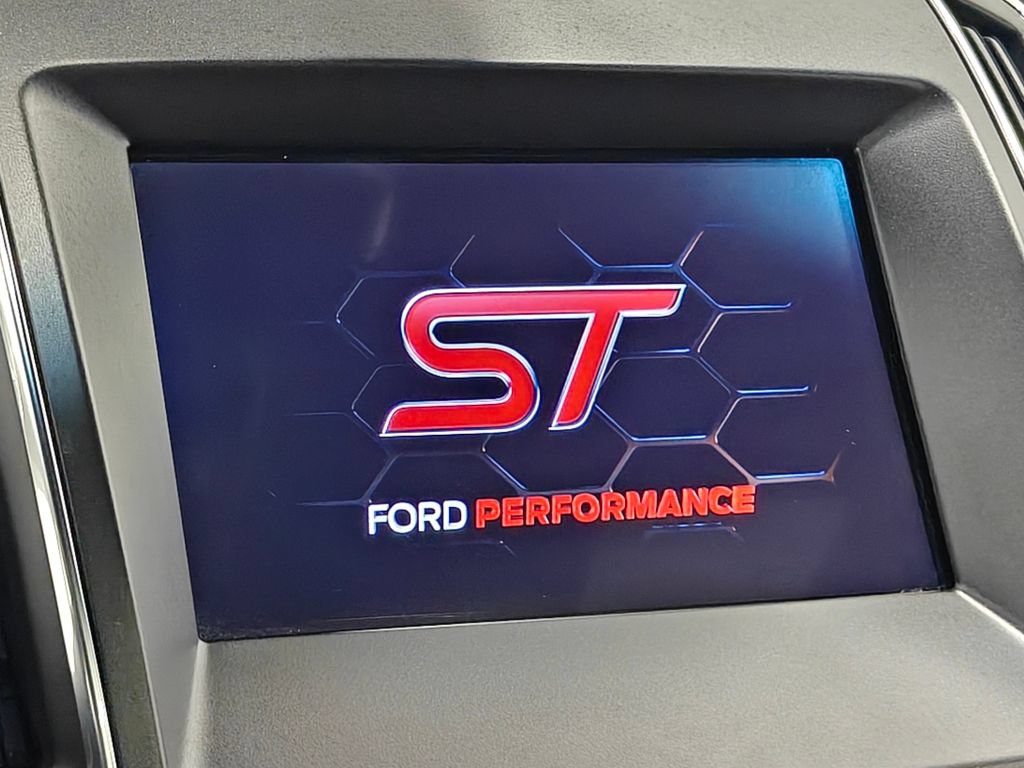 Used 2019 Ford Edge ST w/ Cold Weather Package AWD/4WD image 57