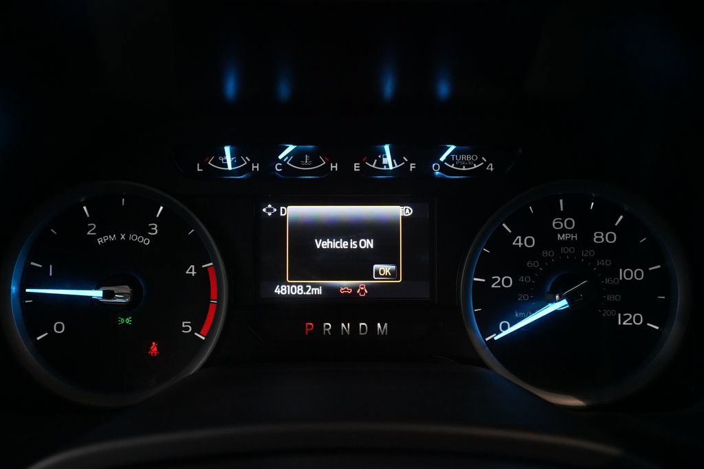 Used 2022 Ford F250 XLT AWD/4WD image 2
