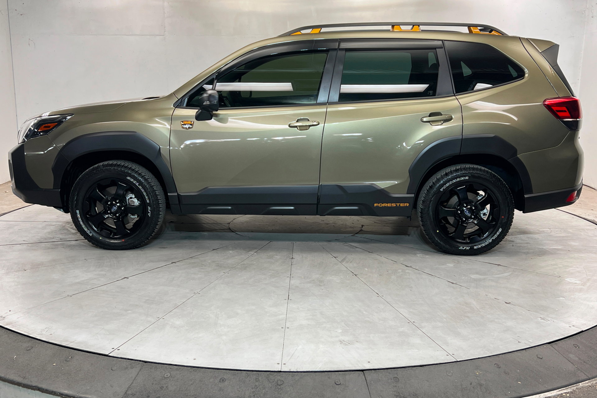 Used 2025 Subaru Forester Wilderness AWD/4WD image 2