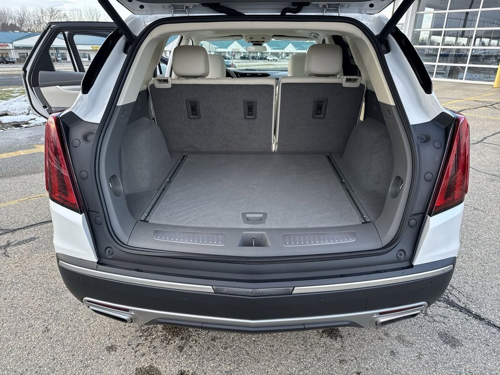 Certified 2022 Cadillac XT5 Premium Luxury image 21