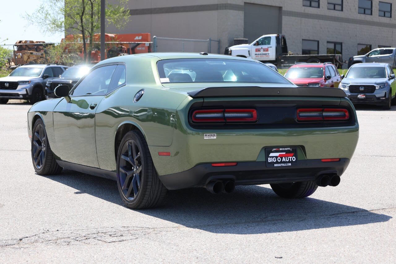 Used 2021 Dodge Challenger GT w/ Blacktop Package RWD image 11