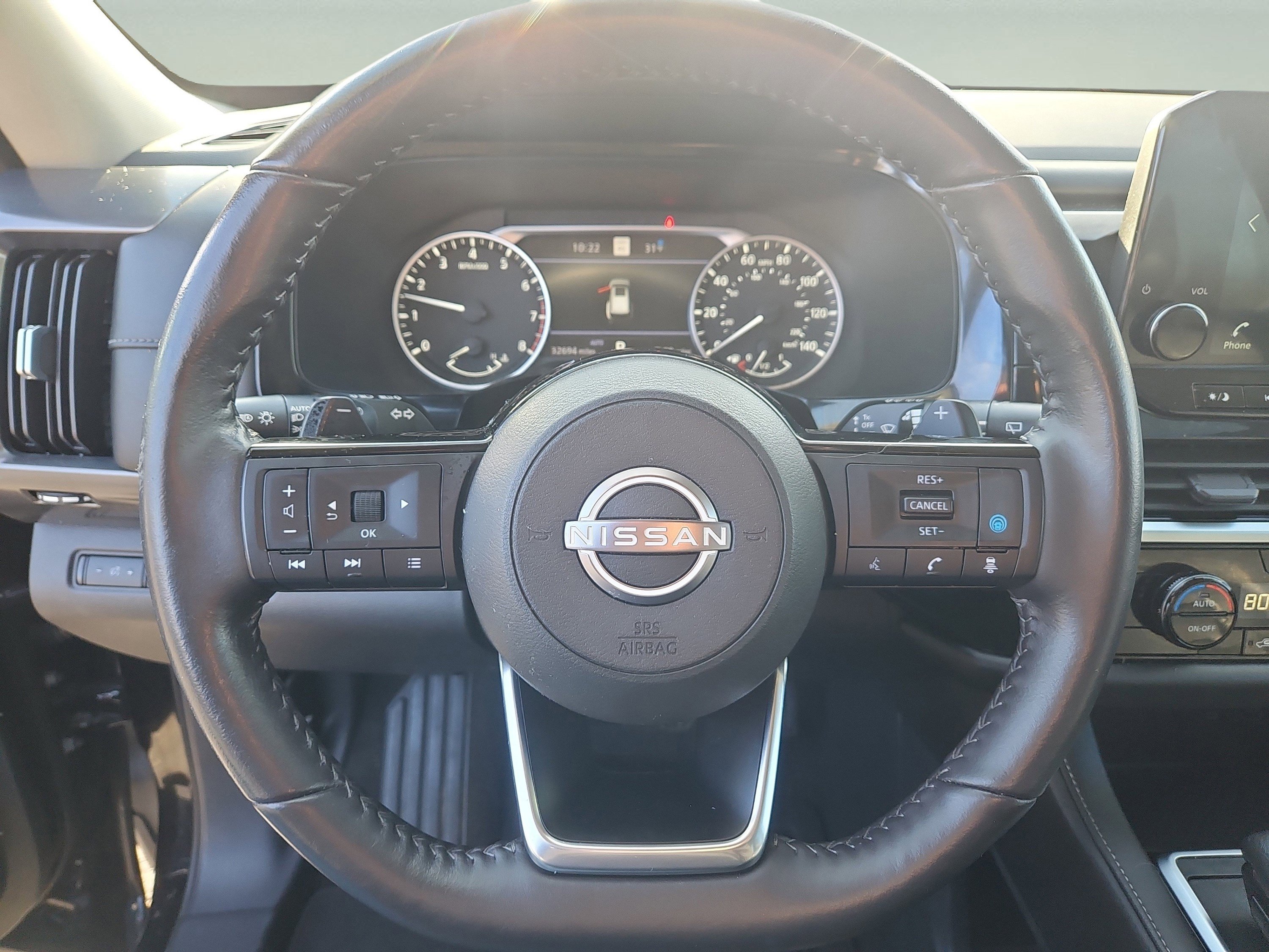 Used 2022 Nissan Pathfinder SL w/ SL Black Package image 21