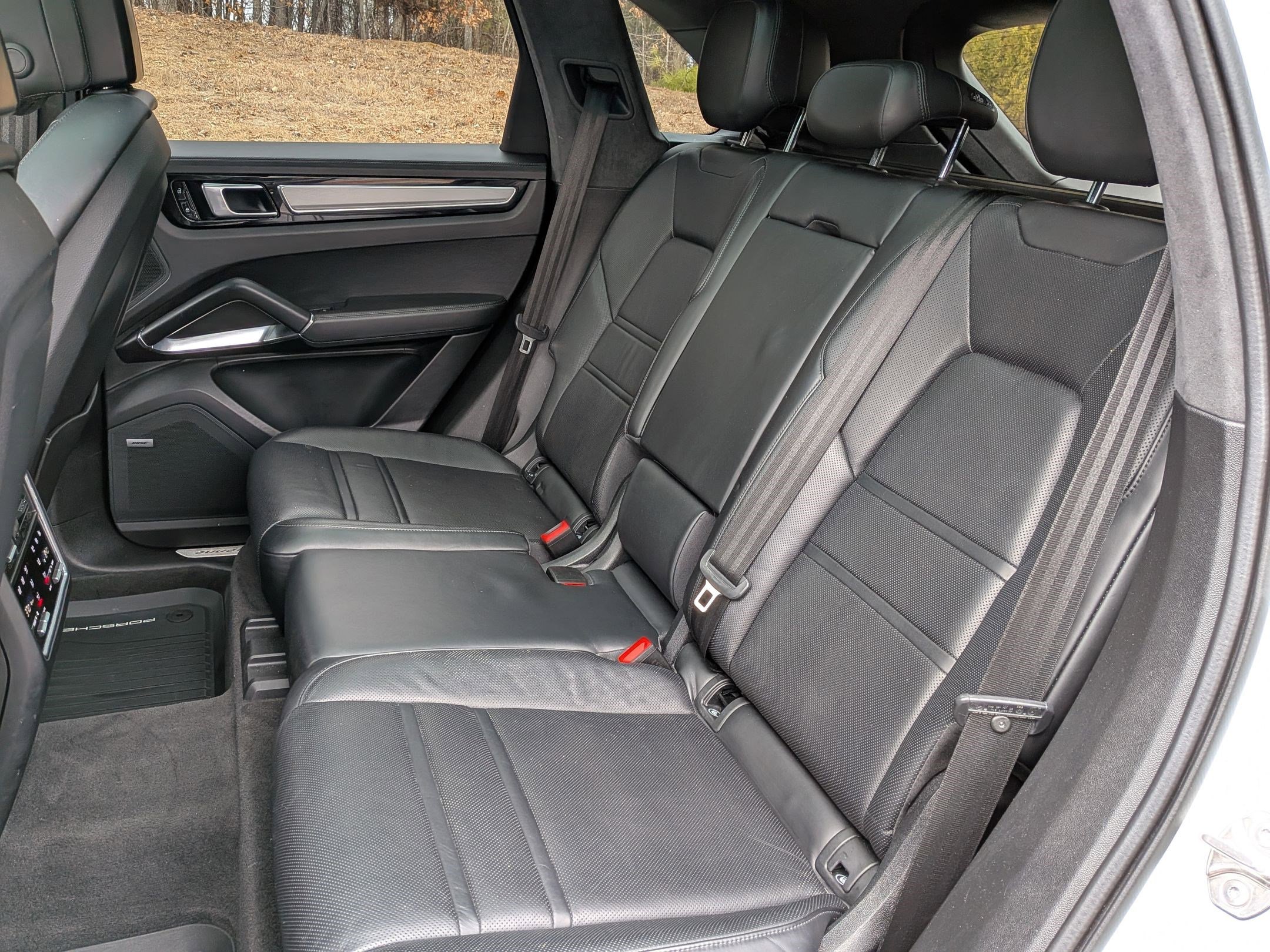 Used 2021 Porsche Cayenne Turbo image 33