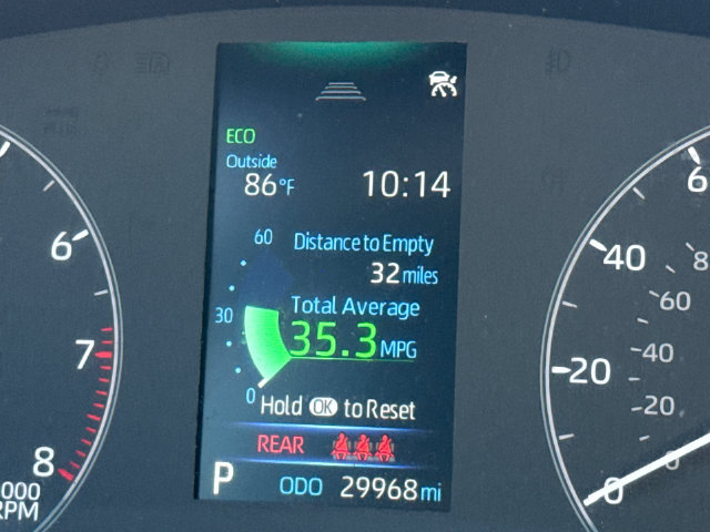 Used 2025 Toyota Corolla SE FWD image 30